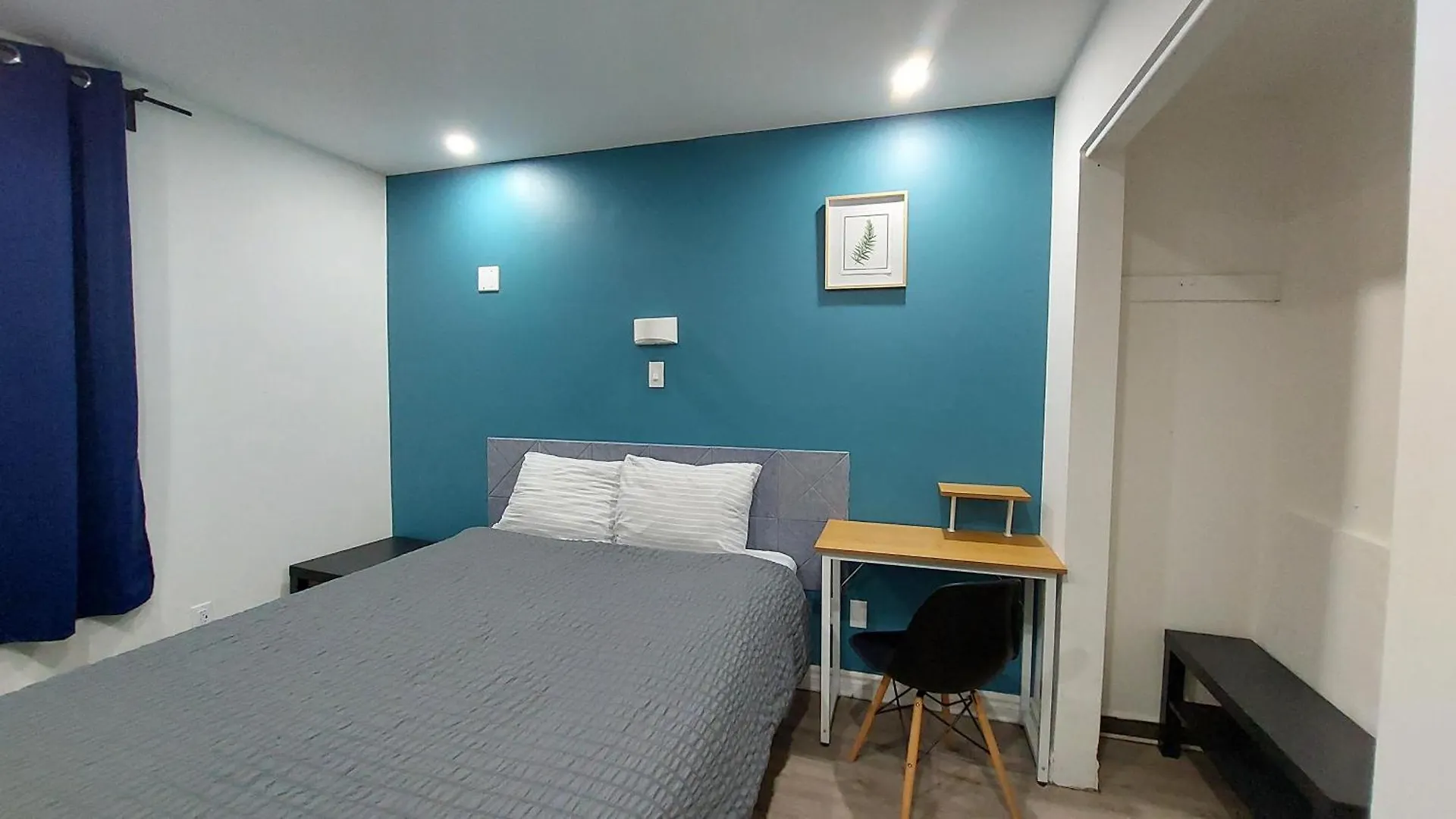 Apd Hotel Montreal