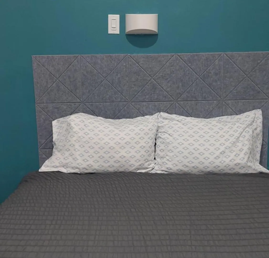 Apd Hotel Montreal 2*,  Canada