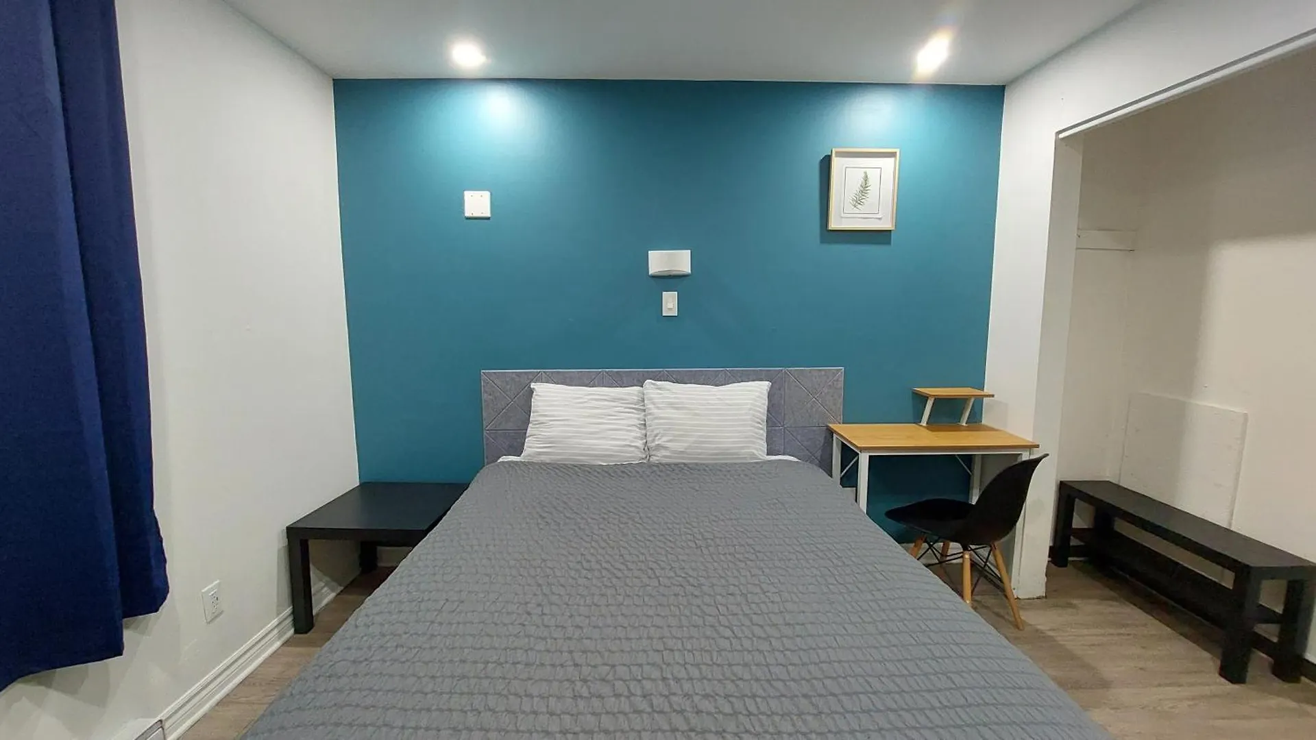 Apd Hotel Montreal