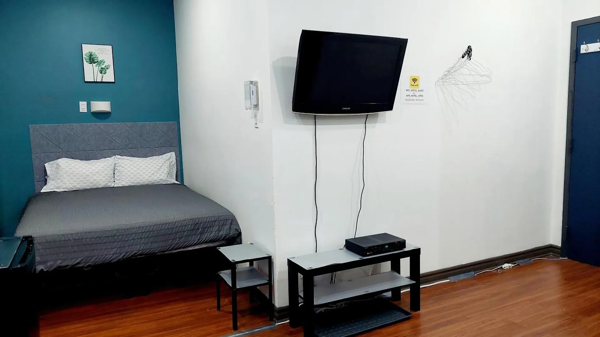 Apd Hotel Montreal Canada
